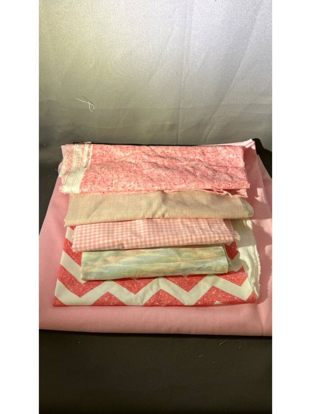 Assorted Pink Fabric Bundle Quilting & Sewing Cotton Prints & Solids